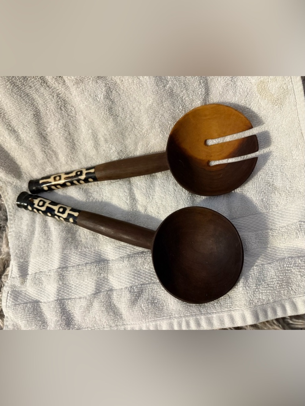 Wooden Salad Server Set with Patterned Handles - Brown & Tan
